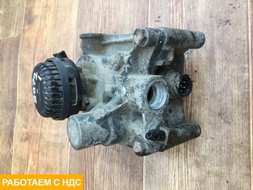 Клапан ускорительный