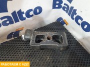 Опора переднего амортизатора правая